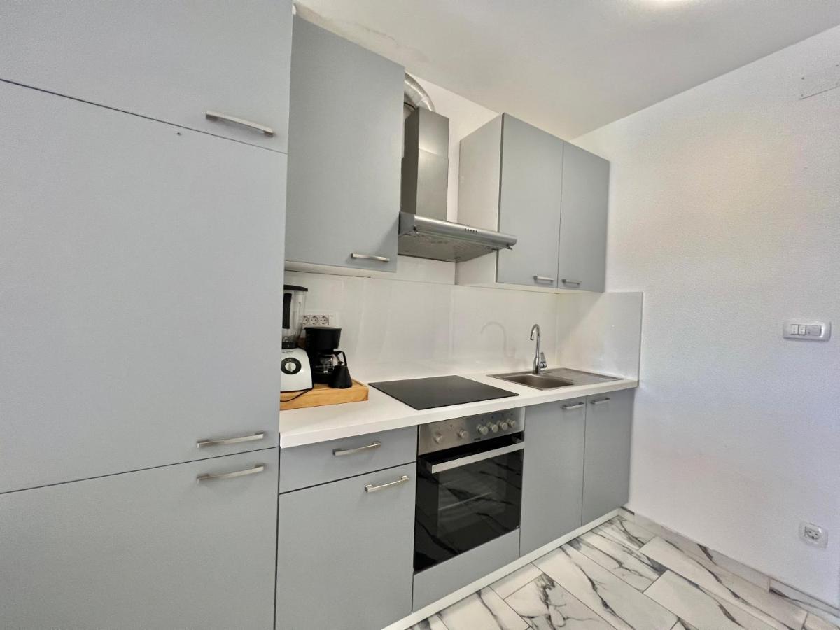 Apartmani Ana Dramalj Kültér fotó