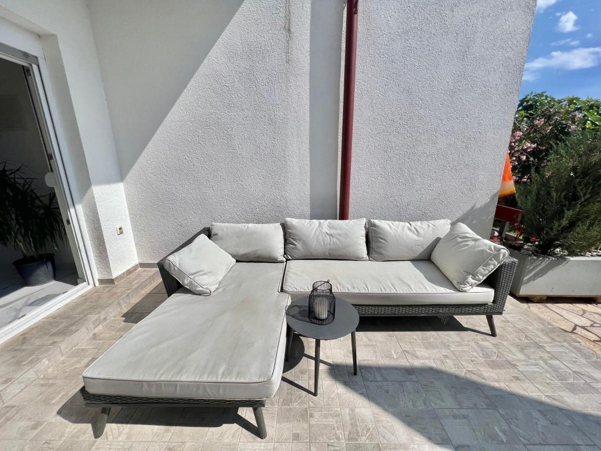 Apartmani Ana Dramalj Kültér fotó